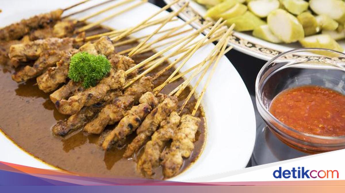 Sate Madura Cak Saiful: Rasa yang Menggigit Jiwa di Jantung Cilacap